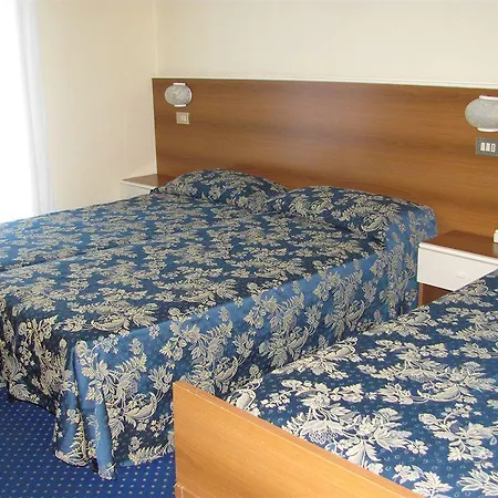 Hotel Veneta *